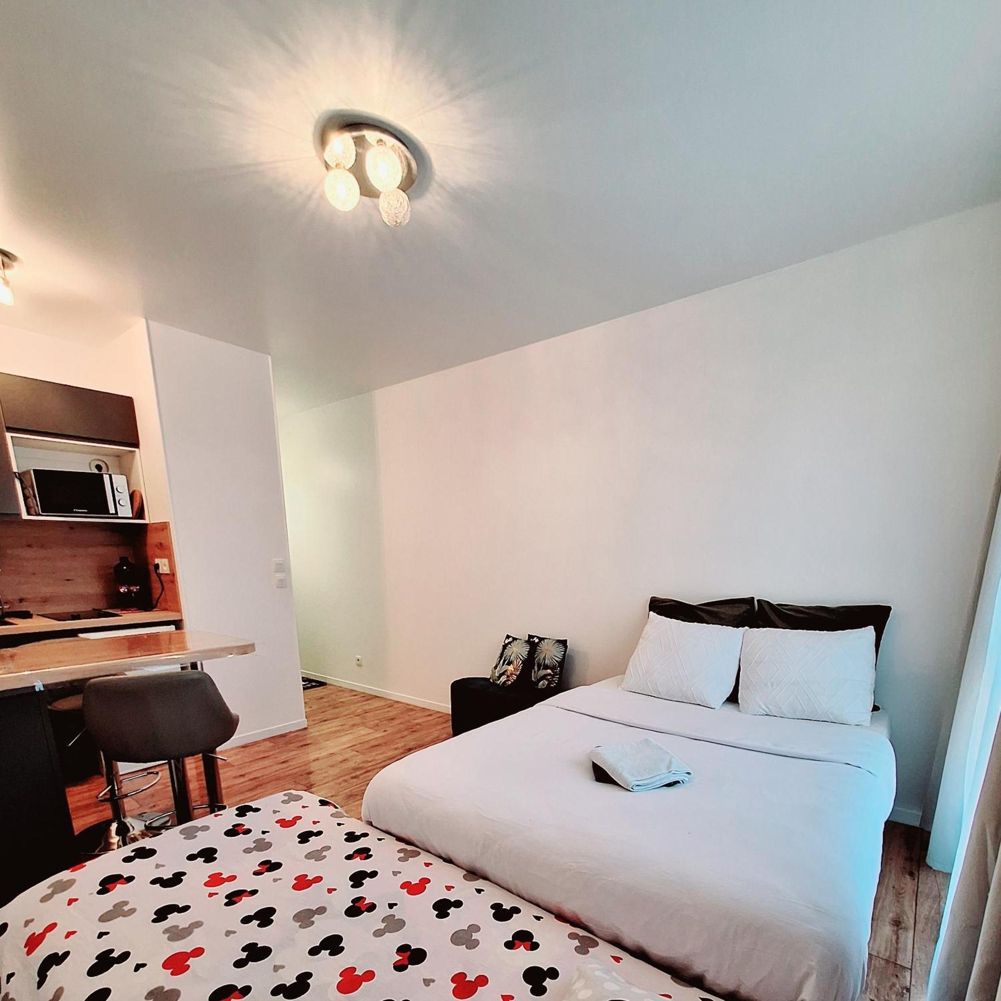 Studio Alpha - 2Min By Train To Disneyland Or 20Min Walk - 5Min Walk To "Val D'Europe" Station Montévrain Dış mekan fotoğraf